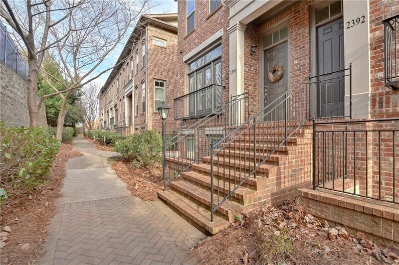 Foto principal - 2392 Crescent Park Ct