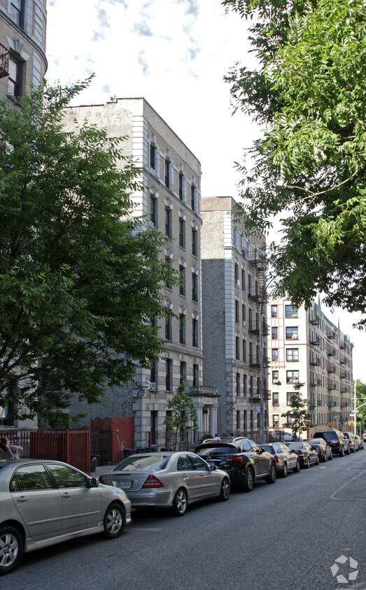 Building Photo - 51 Hamilton Pl