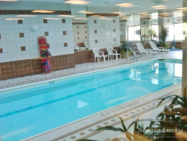 Foto del edificio - 401 E 86th St