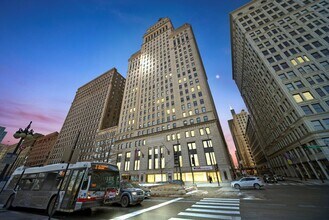 Building Photo - 310 S Michigan Ave
