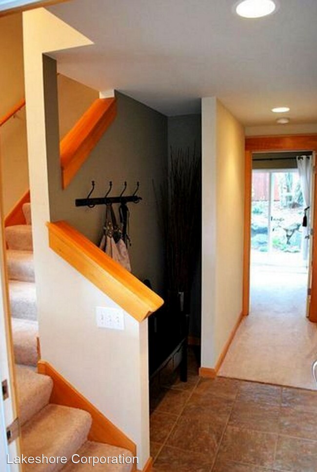 Foto del edificio - 3 br, 2.5 bath House - 130 N 101st St