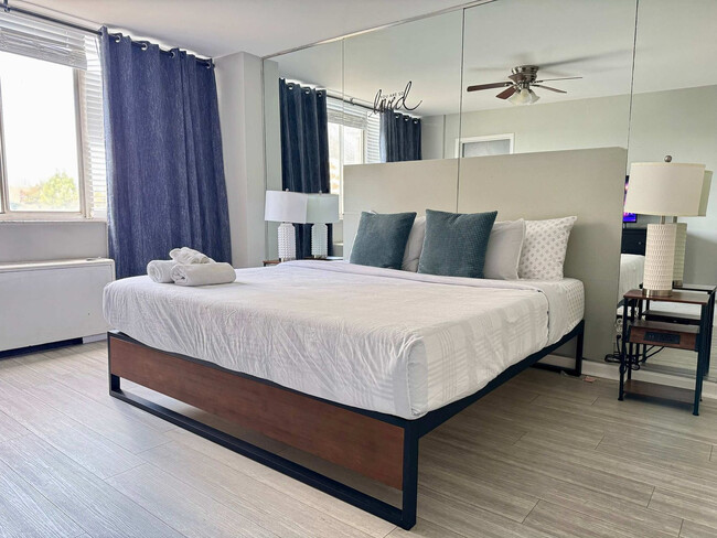 Foto del edificio - 215 Piedmont Ave NE