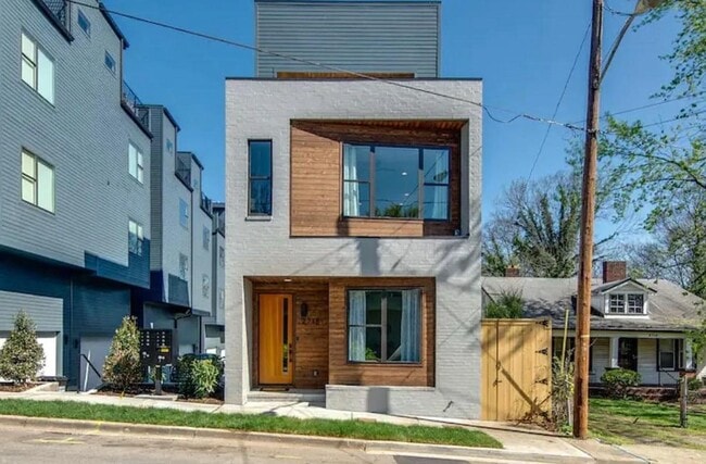 Foto del edificio - 2718 Delaware Ave