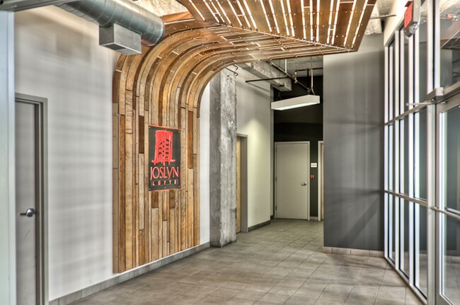 Foto del edificio - Joslyn Loft