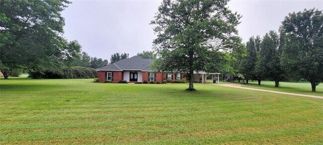 Building Photo - 1748 Whippoorwill Ct