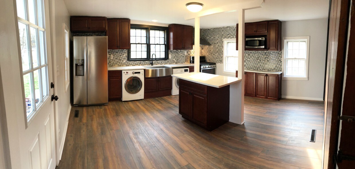 Kitchen 1 - 1104 NJ-28