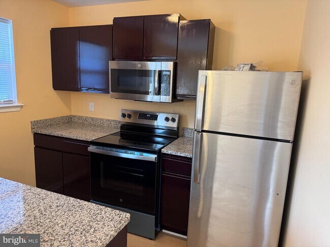 Foto del edificio - 132 Rosie Dr