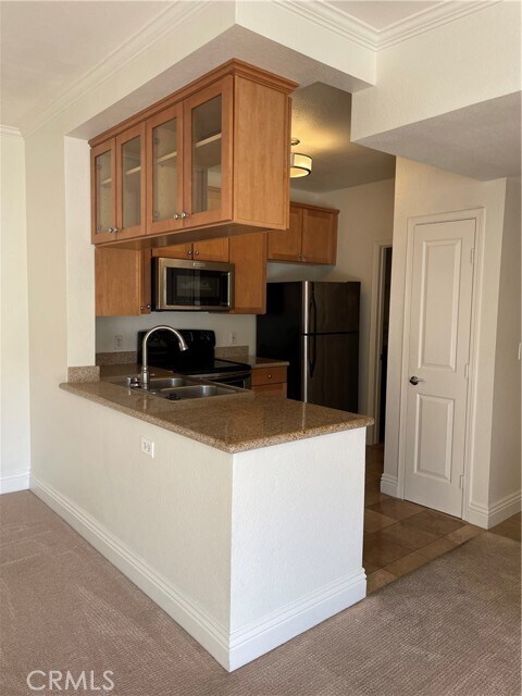 Building Photo - 22681 Oak Grove