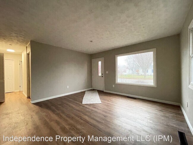 Foto del edificio - 3 br, 1 bath House - 805 Farnam St