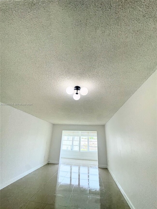 Building Photo - 8110 Sunrise Lakes Blvd