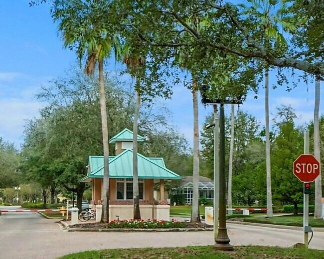 Foto del edificio - 17589 Garsalaso Cir