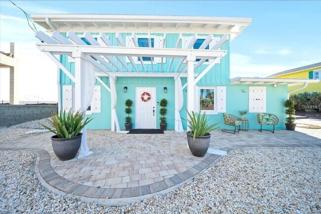 Foto del edificio - 3161 N Ocean Shore Blvd