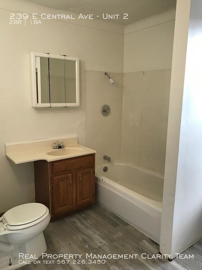 Building Photo - 2 bedroom in Toledo OH 43605