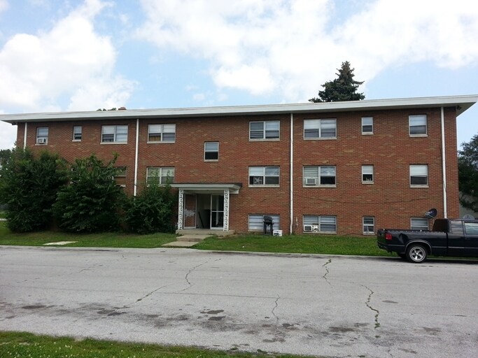 Entrada - 2904 S Pennsylvania St