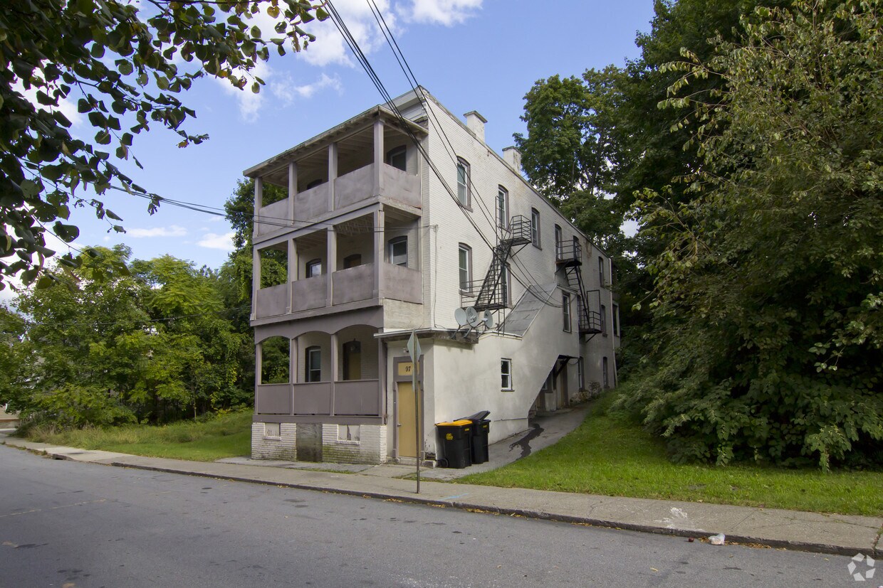 97 N Bridge St, Poughkeepsie, NY 12601 Apartments in Poughkeepsie, NY