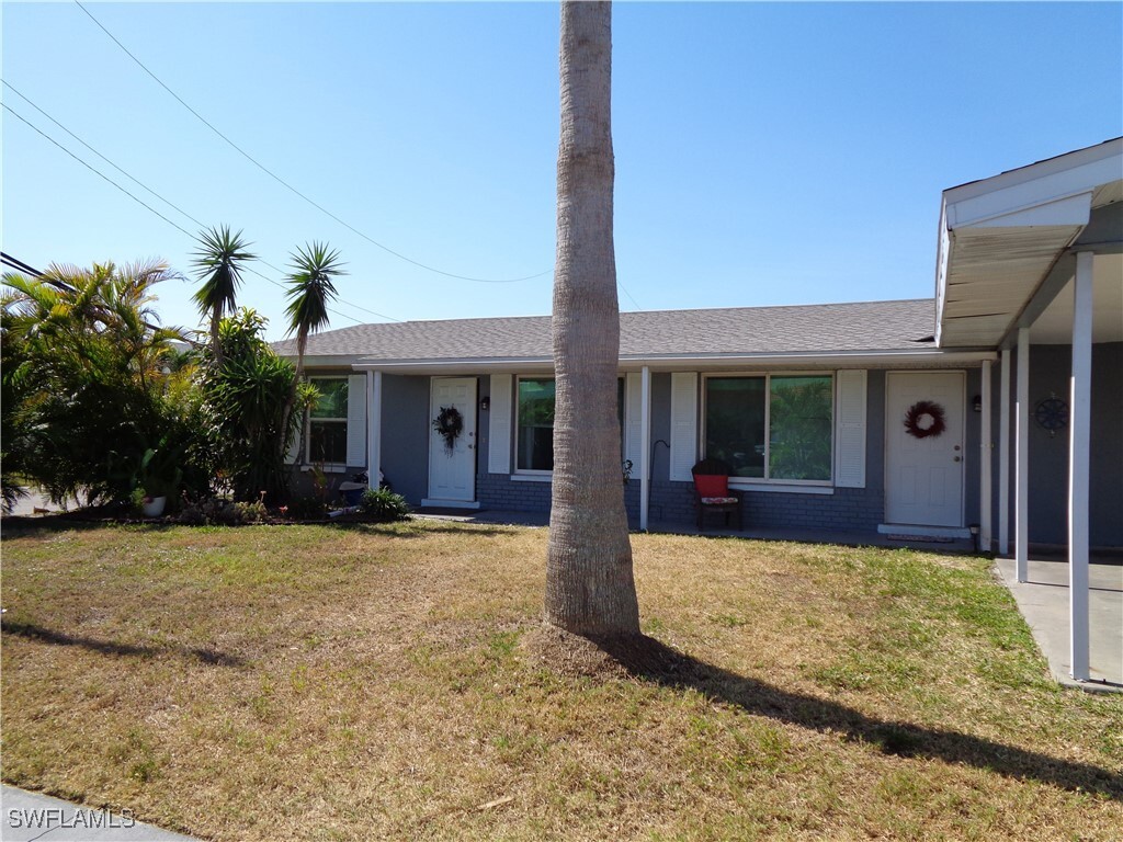 Foto principal - 820 Cape Coral Pkwy W