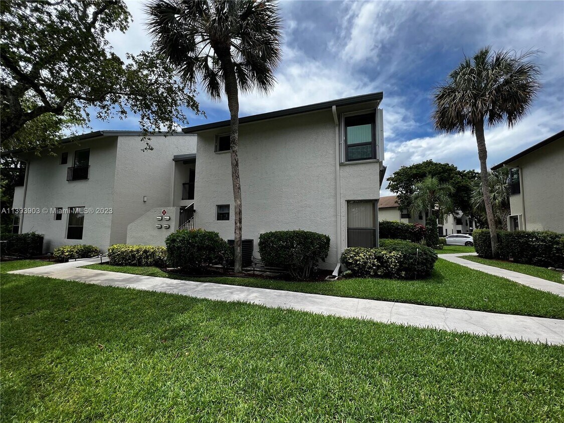 3479 Cocoplum Cir Unit 3440, Coconut Creek, FL 33063 Condo for Rent