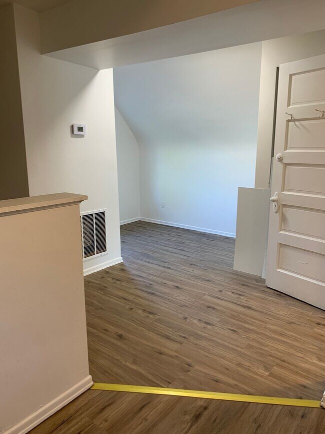 Foto del edificio - 7545 Ardmore St