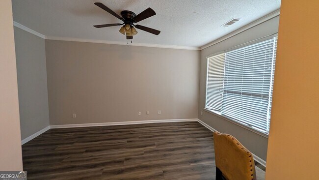 Foto del edificio - 370 Brentwood Dr