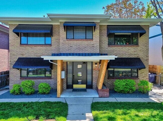 Foto del edificio - 4350 Decatur St