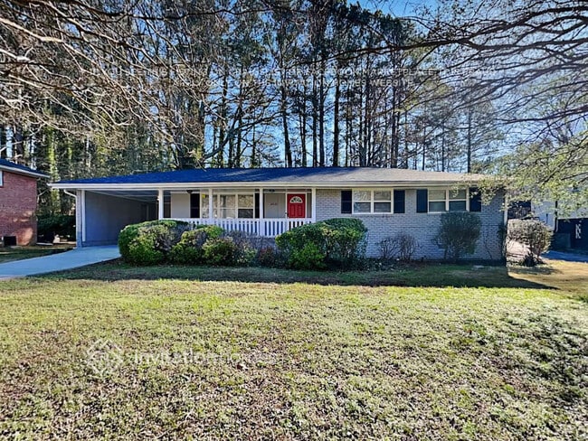 Building Photo - 2932 Heather Dr