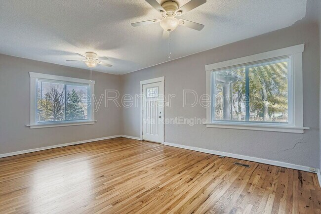 Foto del edificio - 4195 Zenobia St