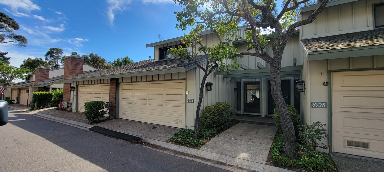 8024 Caminito Gianna, La Jolla, CA 92037 Townhome Rentals in La Jolla