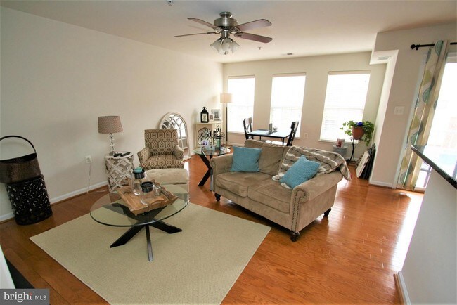 Foto del edificio - 15414 Rosemont Manor Dr