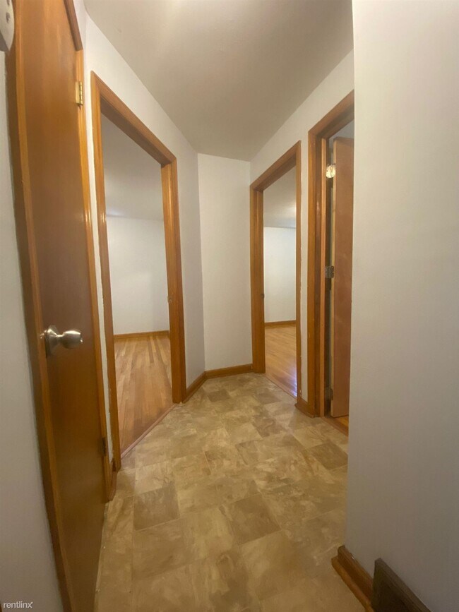 Building Photo - 4 br, 1 bath House - 21 Patterson Rd