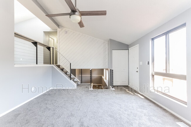 Building Photo - 11280 Oldfield Dr