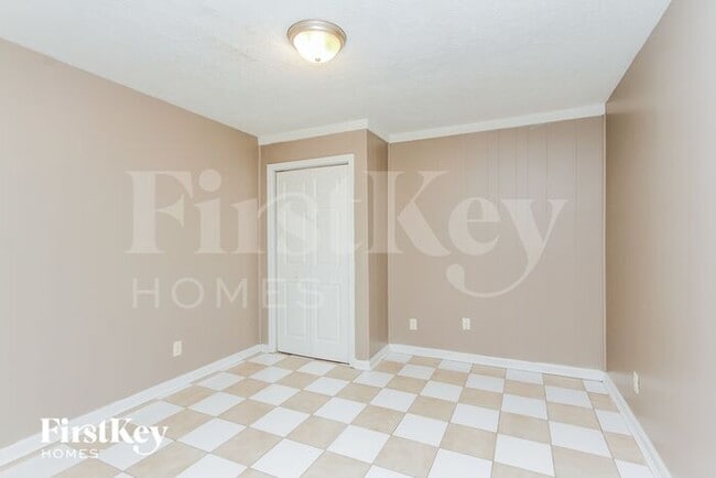 Building Photo - 8222 E 37th Pl
