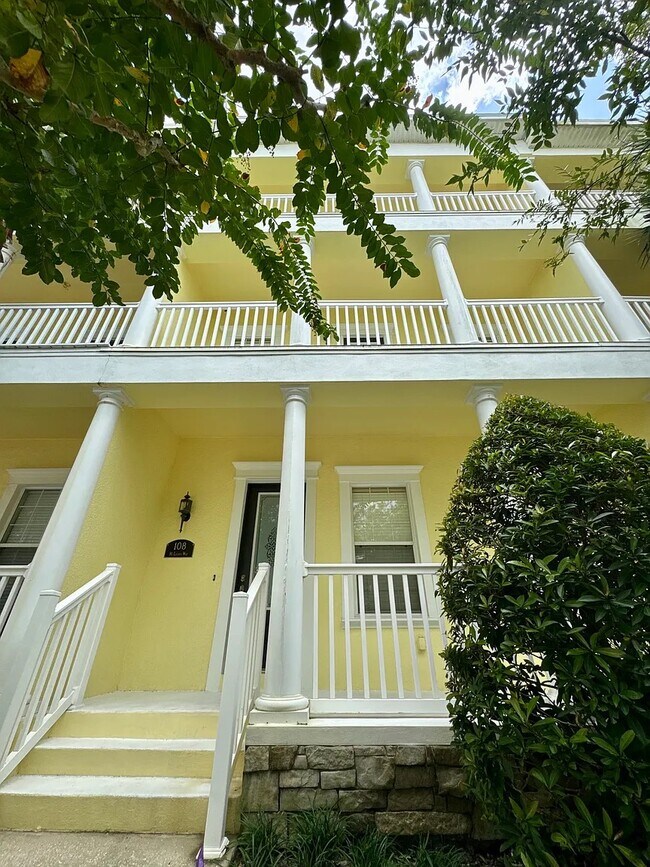 Foto del edificio - 108 McLeod's Way