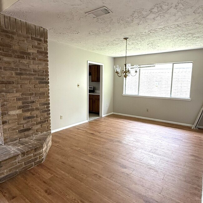 Foto del edificio - 13611 Splintered Oak Dr