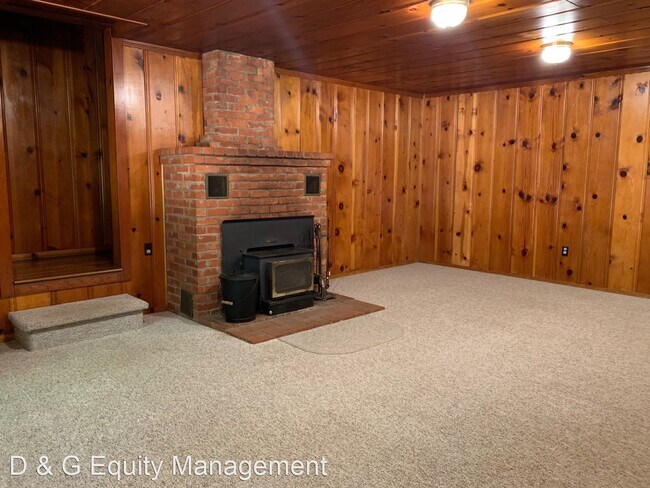 Foto del edificio - 3 br, 1.5 bath House - 125 Nob Ave.