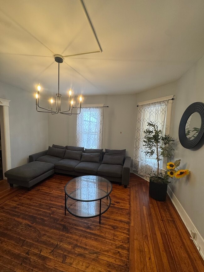 Living Room - 9 Hill Pl