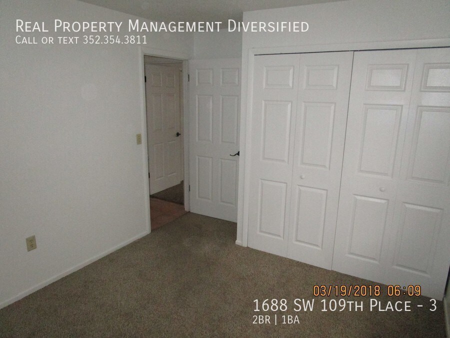 Building Photo - DESIRABLE SOUTHWEST OCALA LOCATION