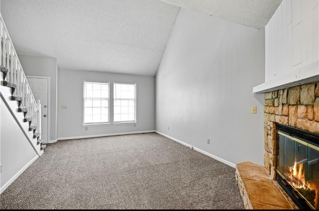 Building Photo - 14938 Riggs St