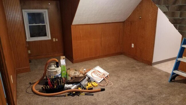 Foto del edificio - 133 Fairlawn Ave #2