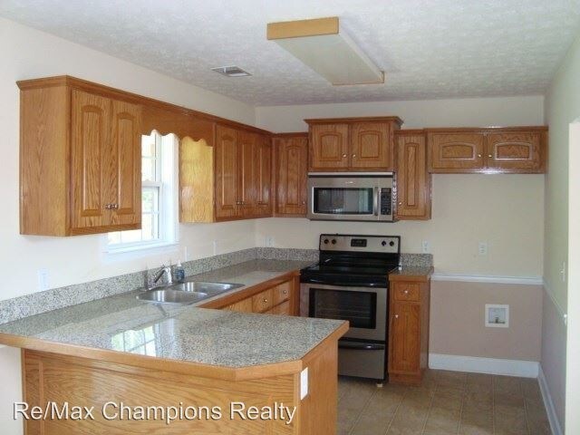 Building Photo - 3 br, 2.5 bath House - 5509 River Rock Ct