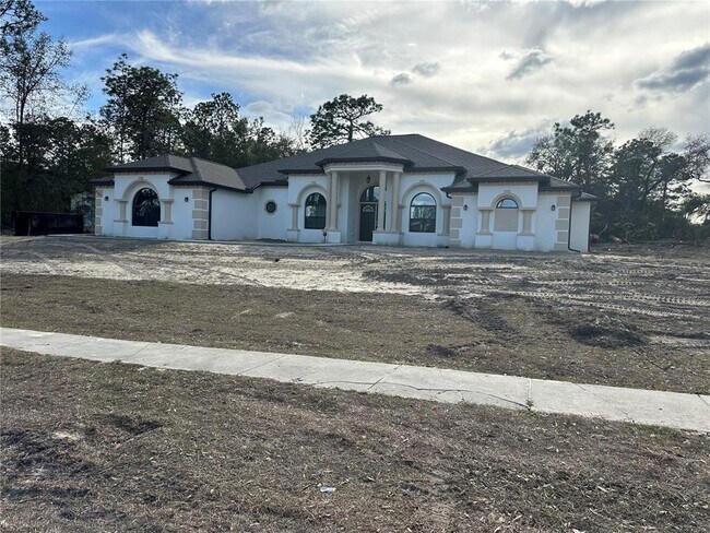 Building Photo - 5780 N Lena Dr