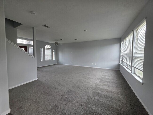 Foto del edificio - 12814 Mills Crossing Ln