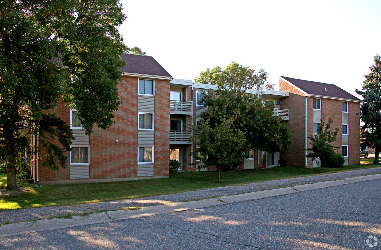 Foto principal - Lake Grace Apartments