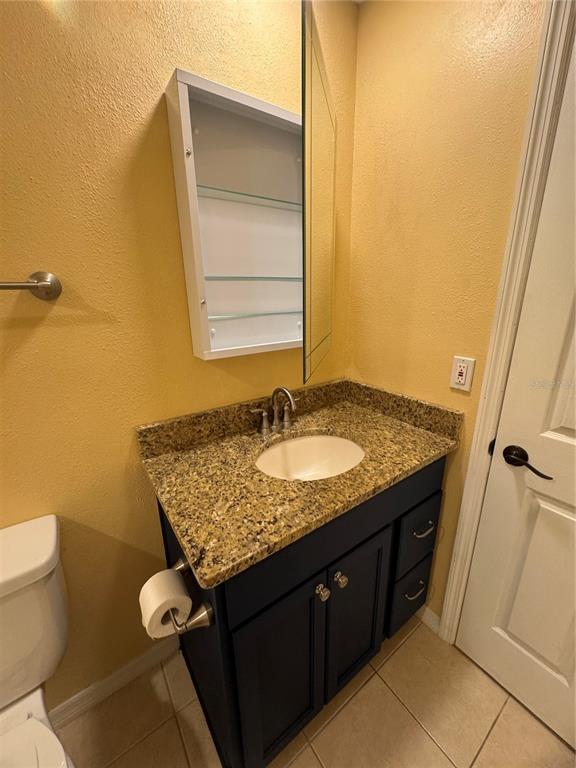 Building Photo - 2106 Clubside Dr