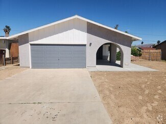 Building Photo - 6051 Daisy Ave