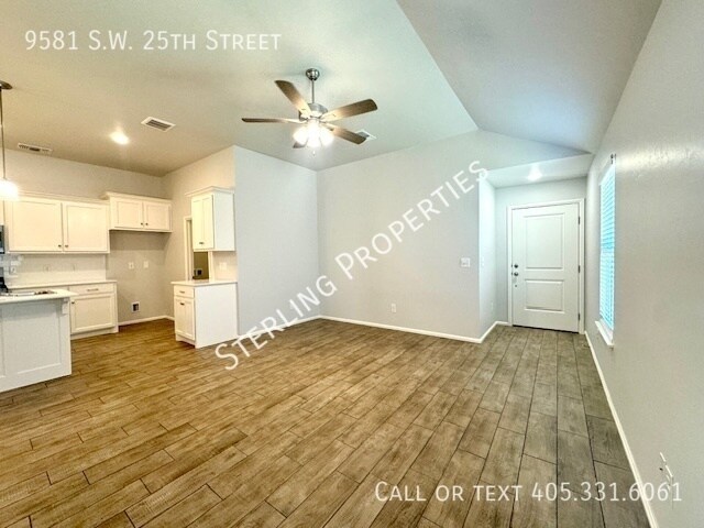 Foto del edificio - 9581 SW 25th St
