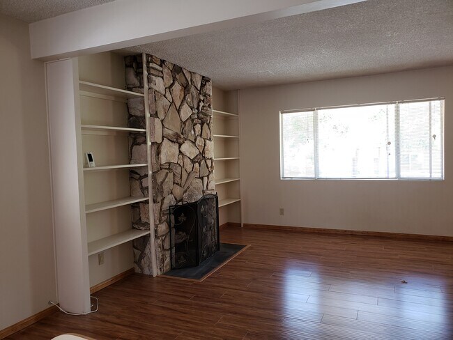 Foto del edificio - 755 Navy St