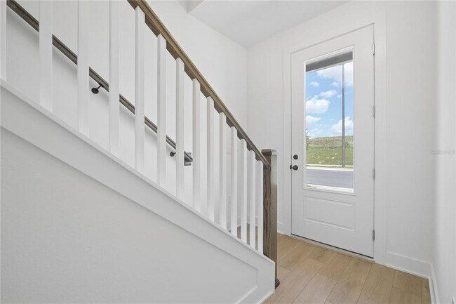 Building Photo - 15219 Hamlin Pk Dr