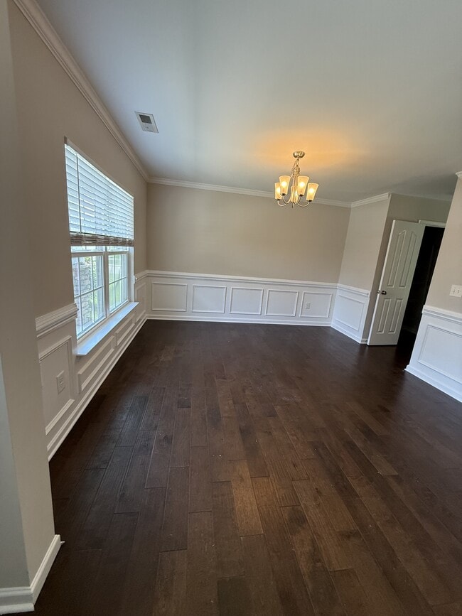 Building Photo - 6855 Coopers Hawk Trail