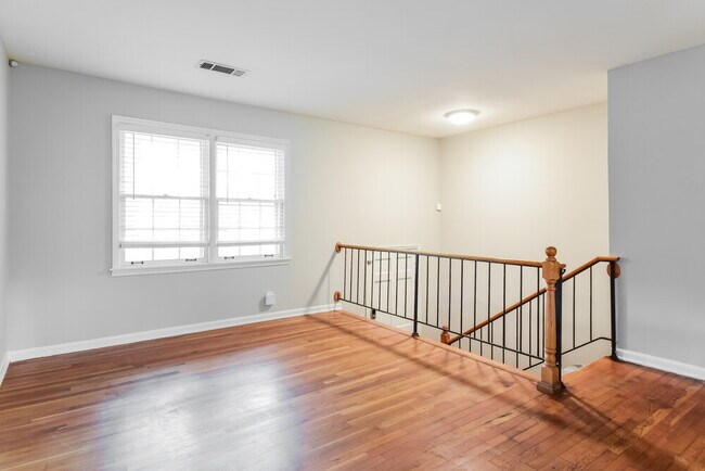 Foto del edificio - 4100 Pierce Rd