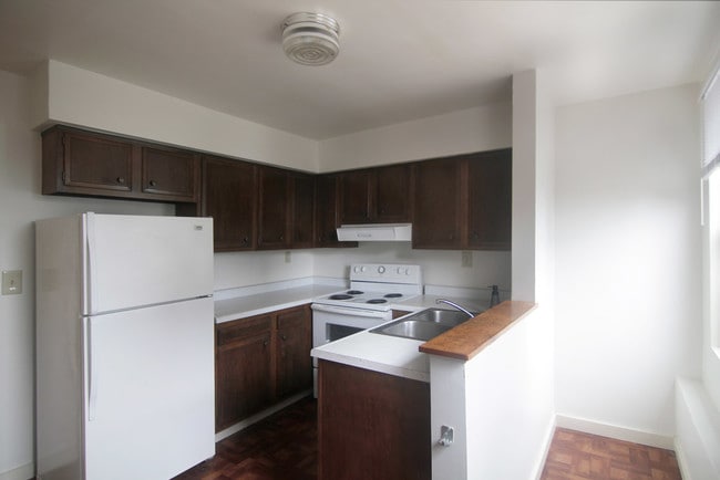 Building Photo - 507 Pitt St